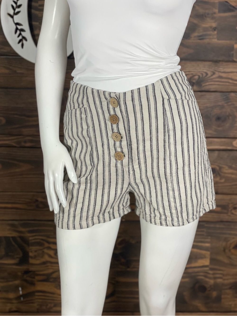 Maurices Womens High Waist Striped Button Front Shorts Cream Black Linen Blend 6